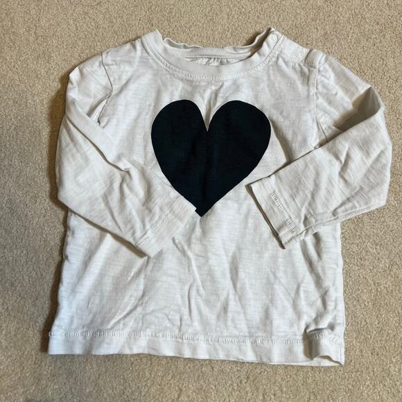 12-18M Primary Heart Shirt Bundle Rainbow Heart Tee and Black Heart Long Sleeve - Picture 5 of 5